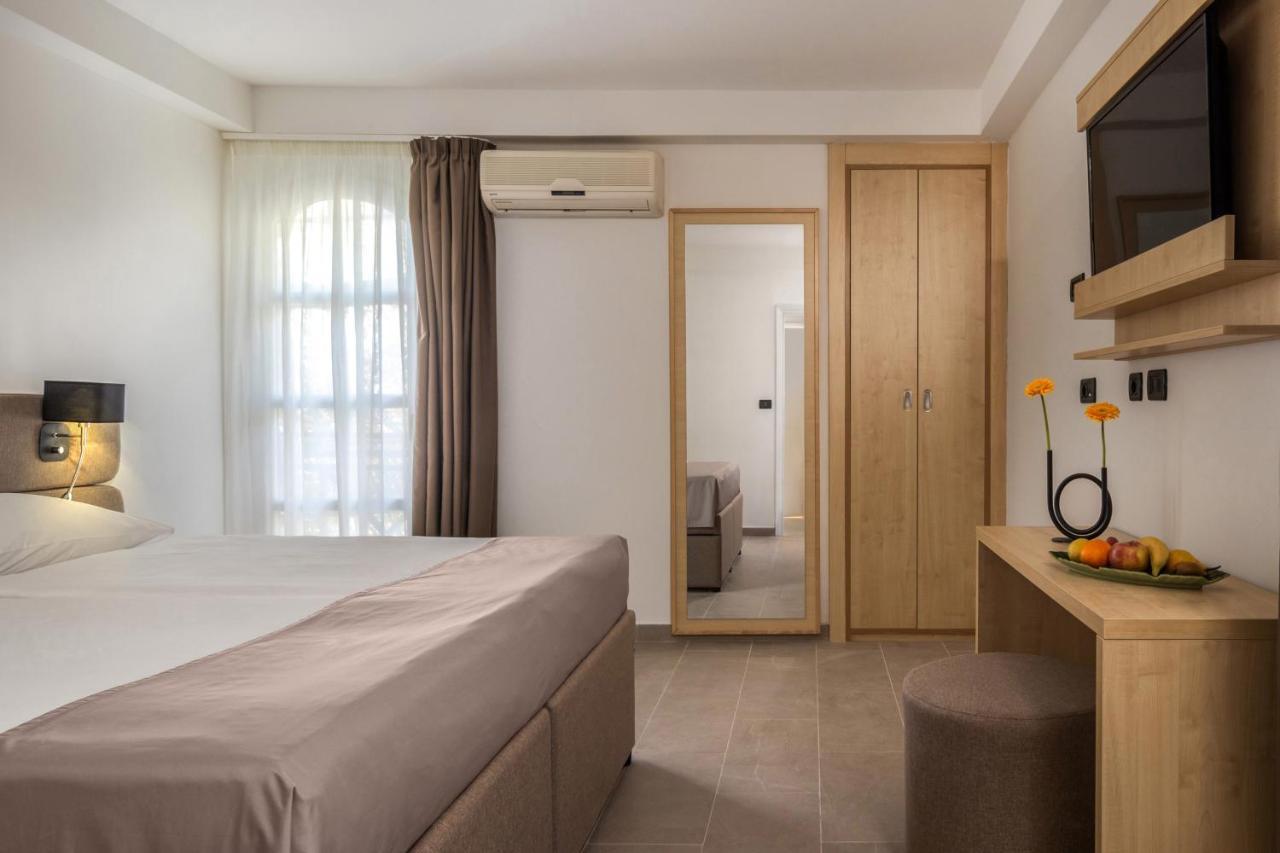Hotel Delfin Омишаль Екстер'єр фото