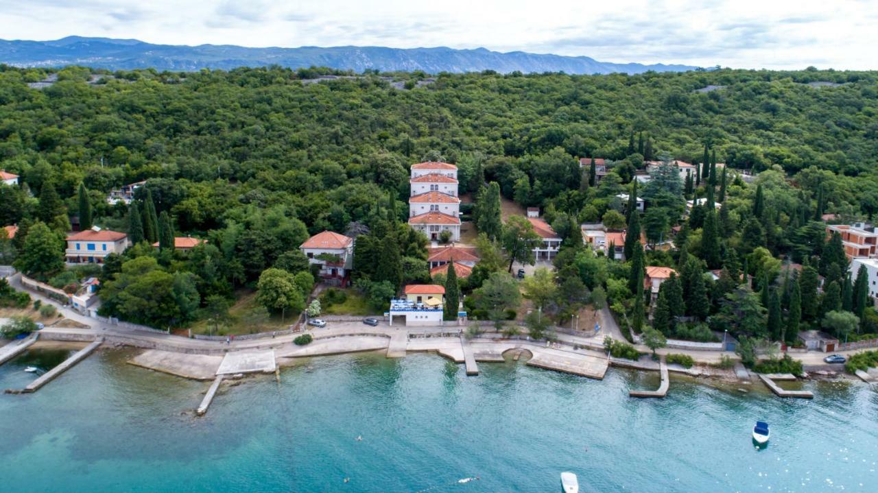 Hotel Delfin Омишаль Екстер'єр фото