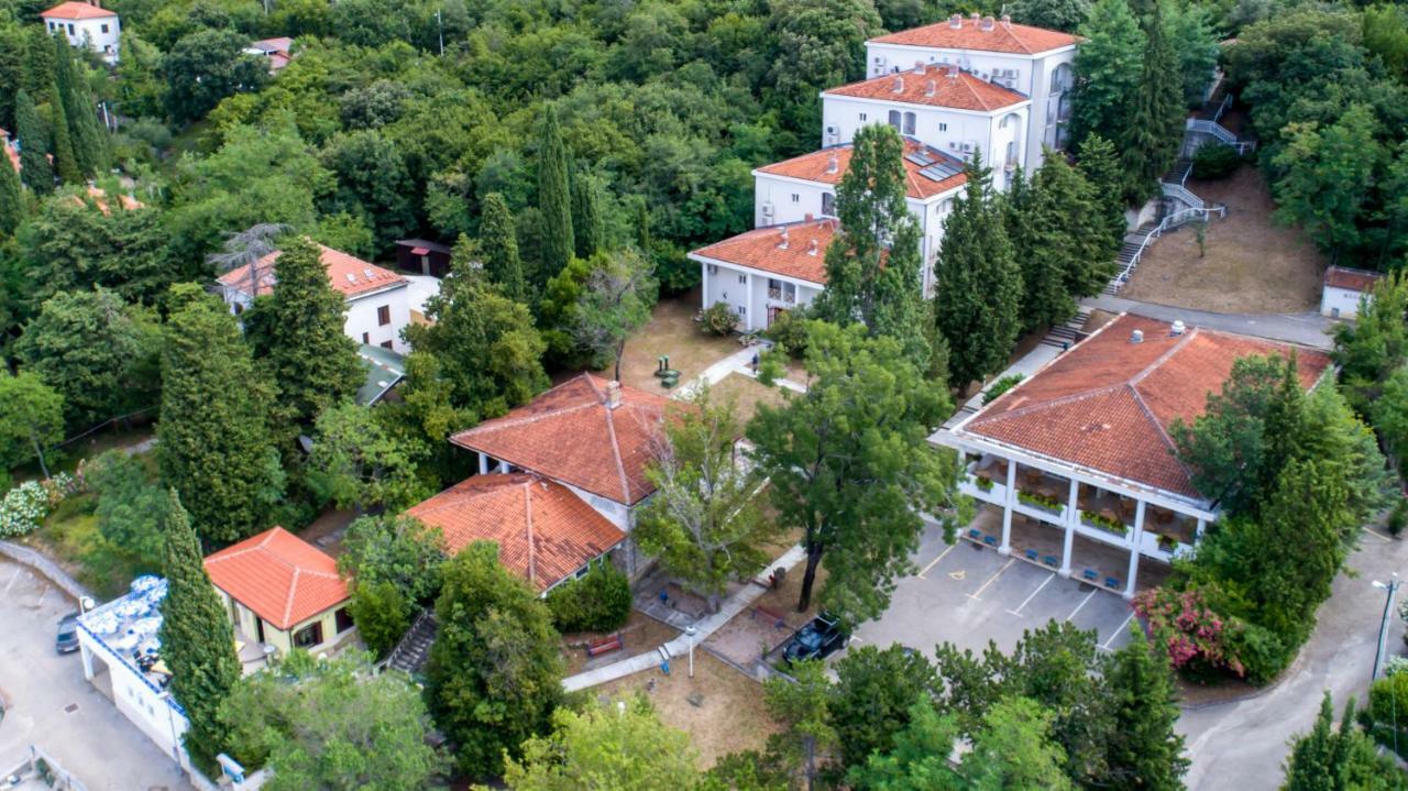 Hotel Delfin Омишаль Екстер'єр фото